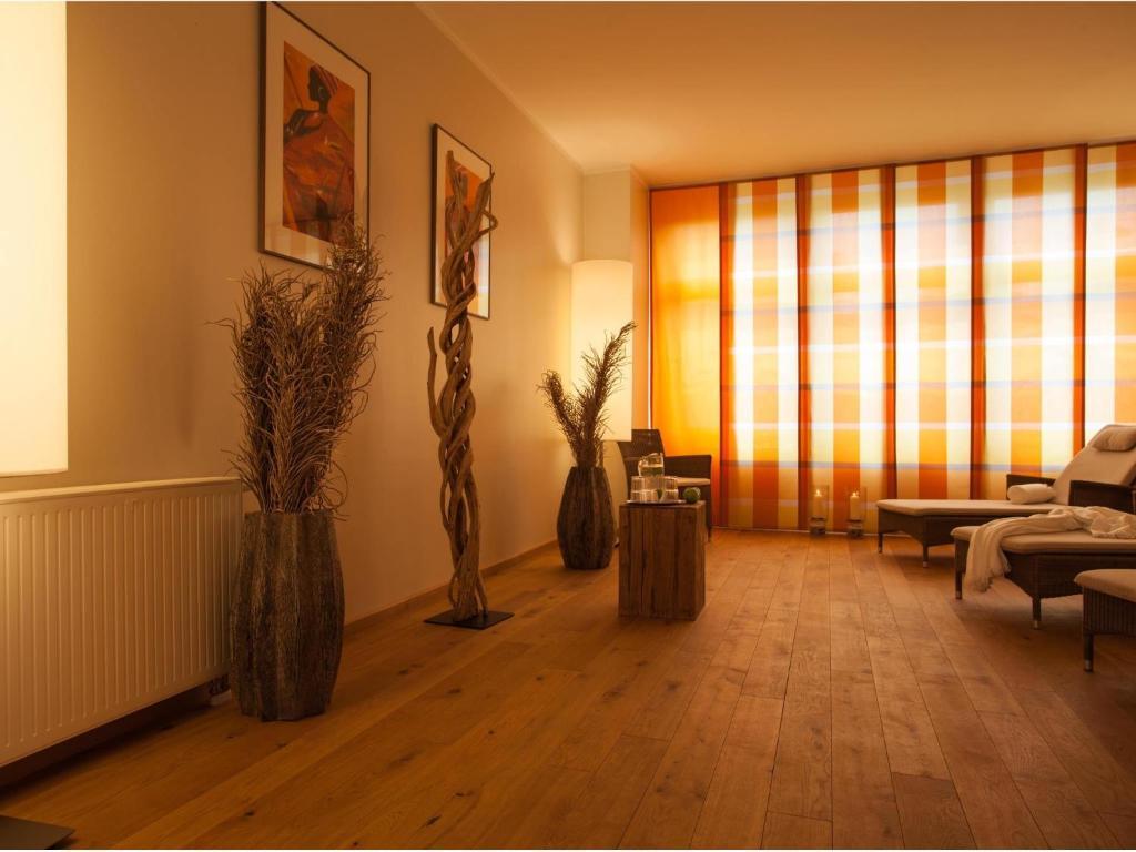 Hotel Barnimer Hof Wandlitz Exterior photo